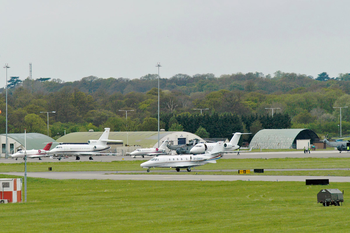 Universal Aviation UK works with RAF Northolt to extend airport operating hours
