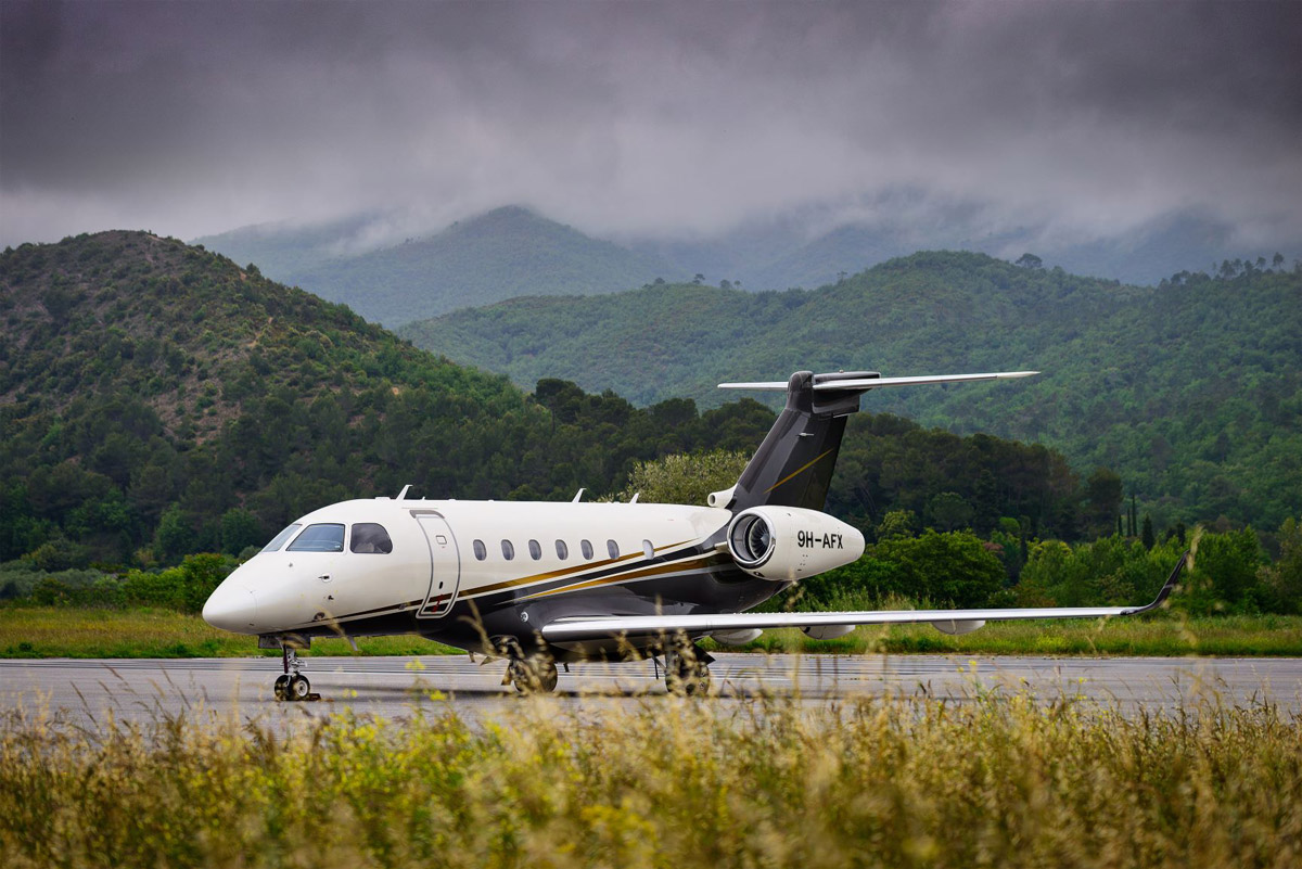 Flexjet expands European fleet and operation, securing AOC for Malta