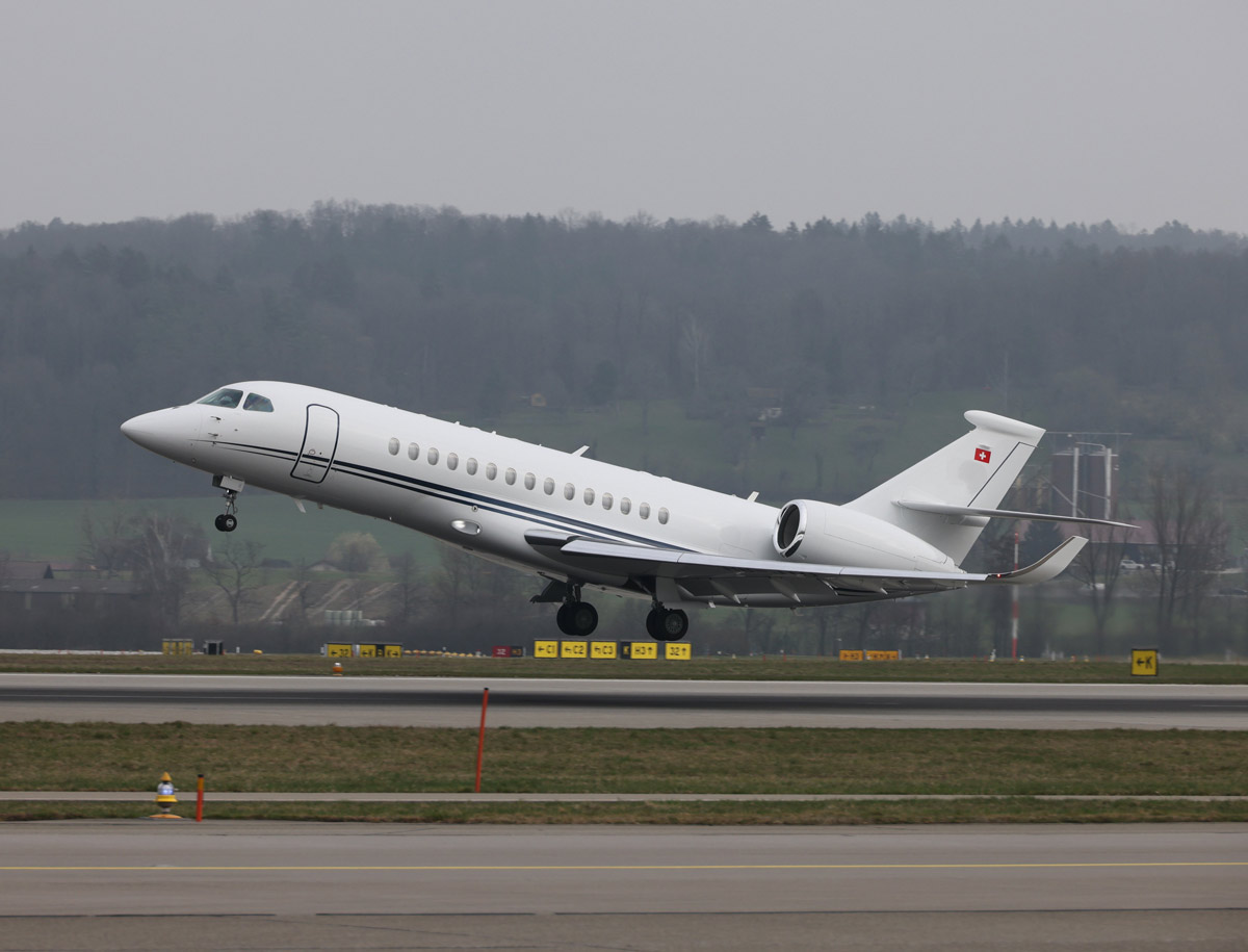 SD equips first delivered Dassault Falcon 6X with nose-to-tail connectivity