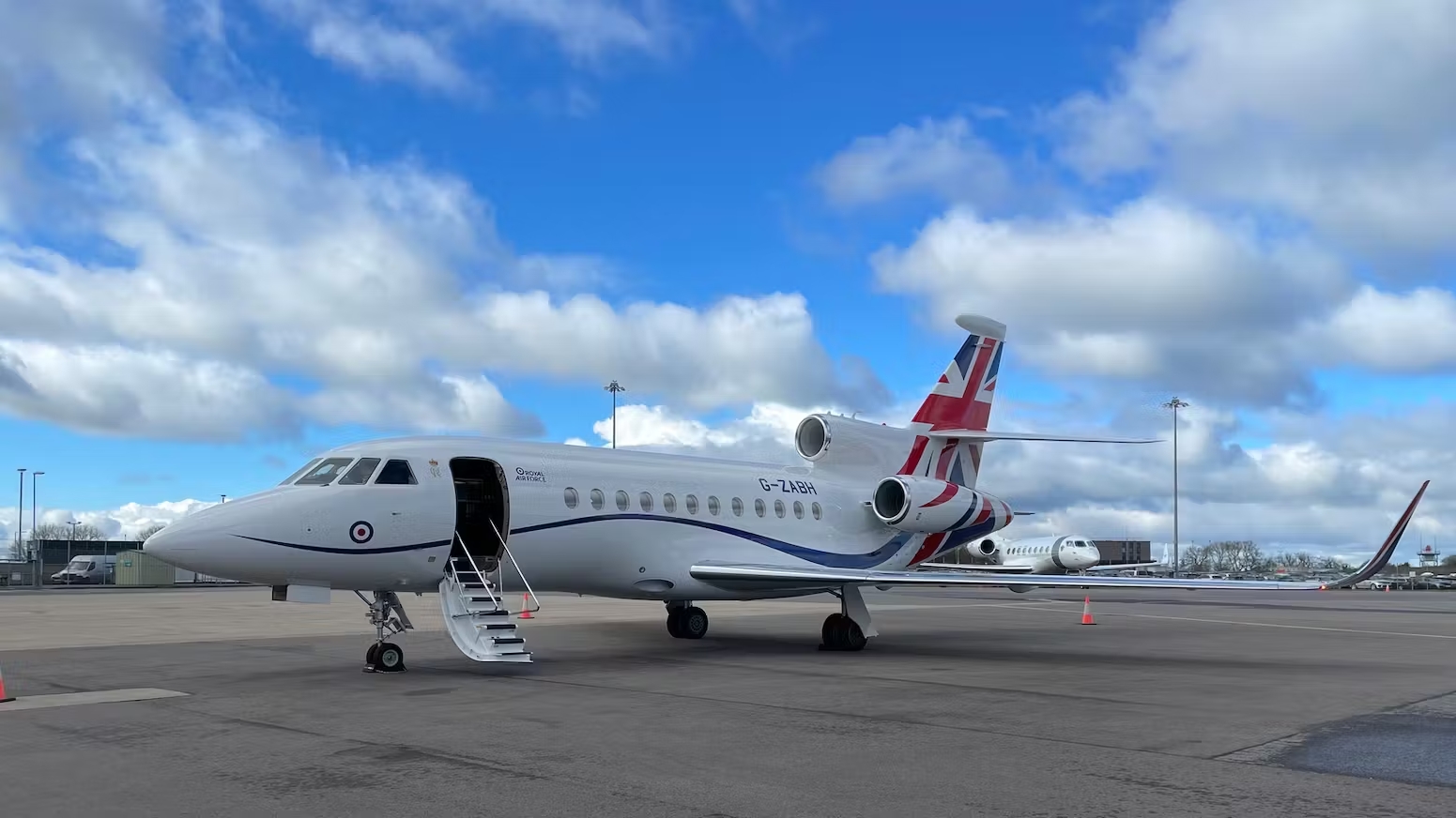ASG adds base maintenance for Dassault Falcon 900LX
