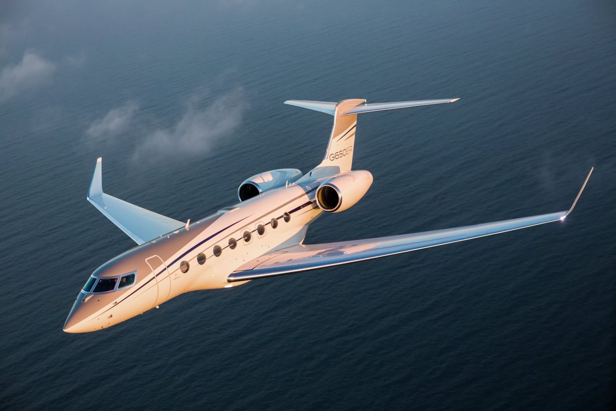 Gulfstream Completes 100th Aircraft Installation of Starlink In-Flight Wi-Fi
