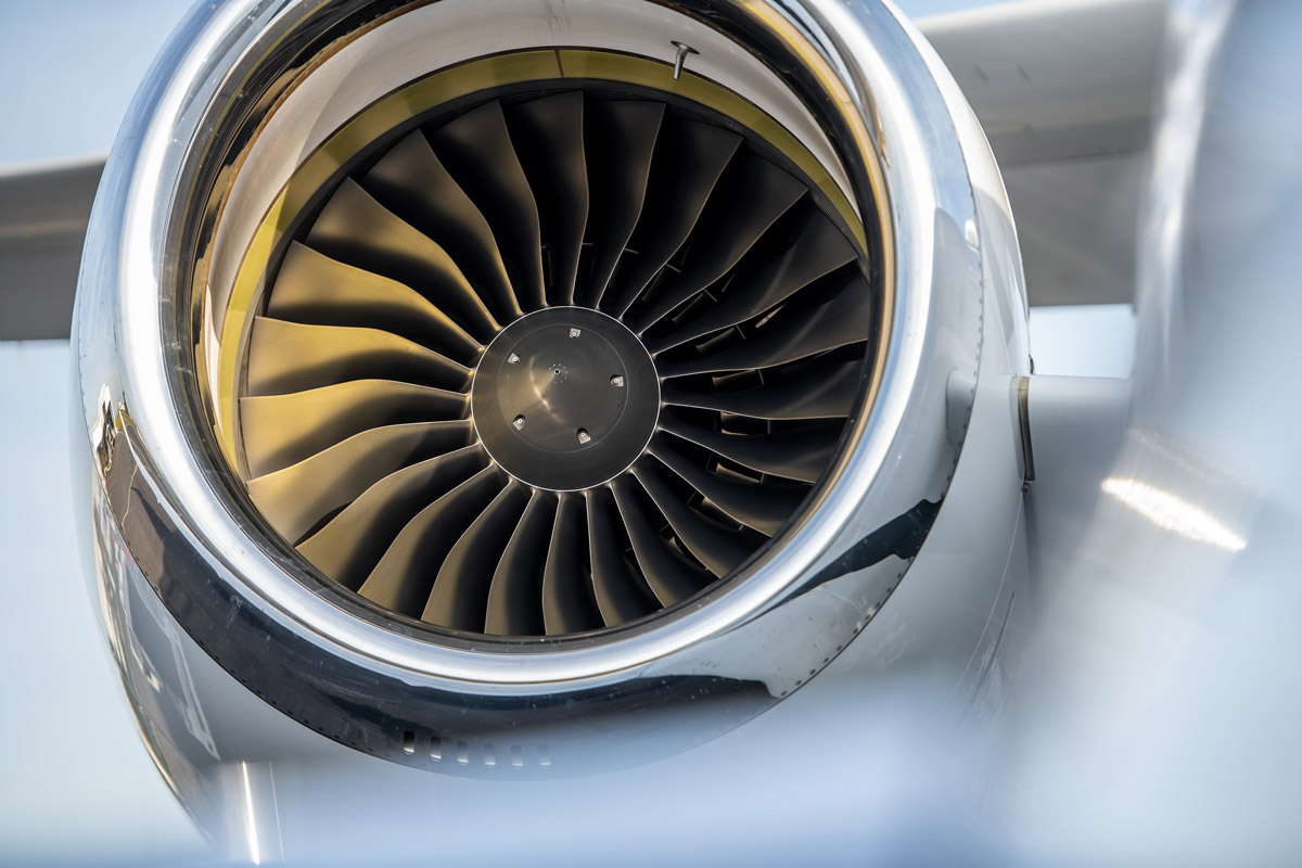 Dassaults Falcon 6X Program Advances with Certification of PW812D Engine