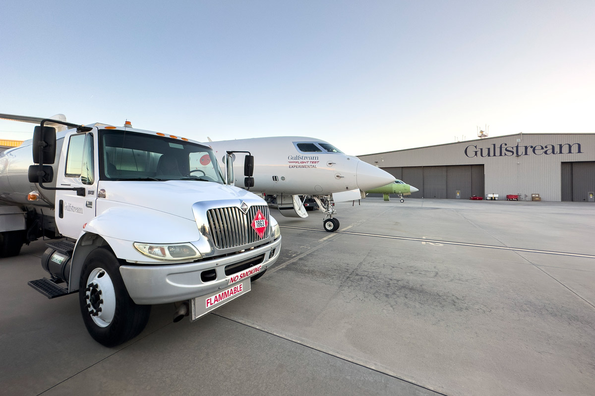 Gulfstream makes industry-first 100% sustainable aviation fuel flight