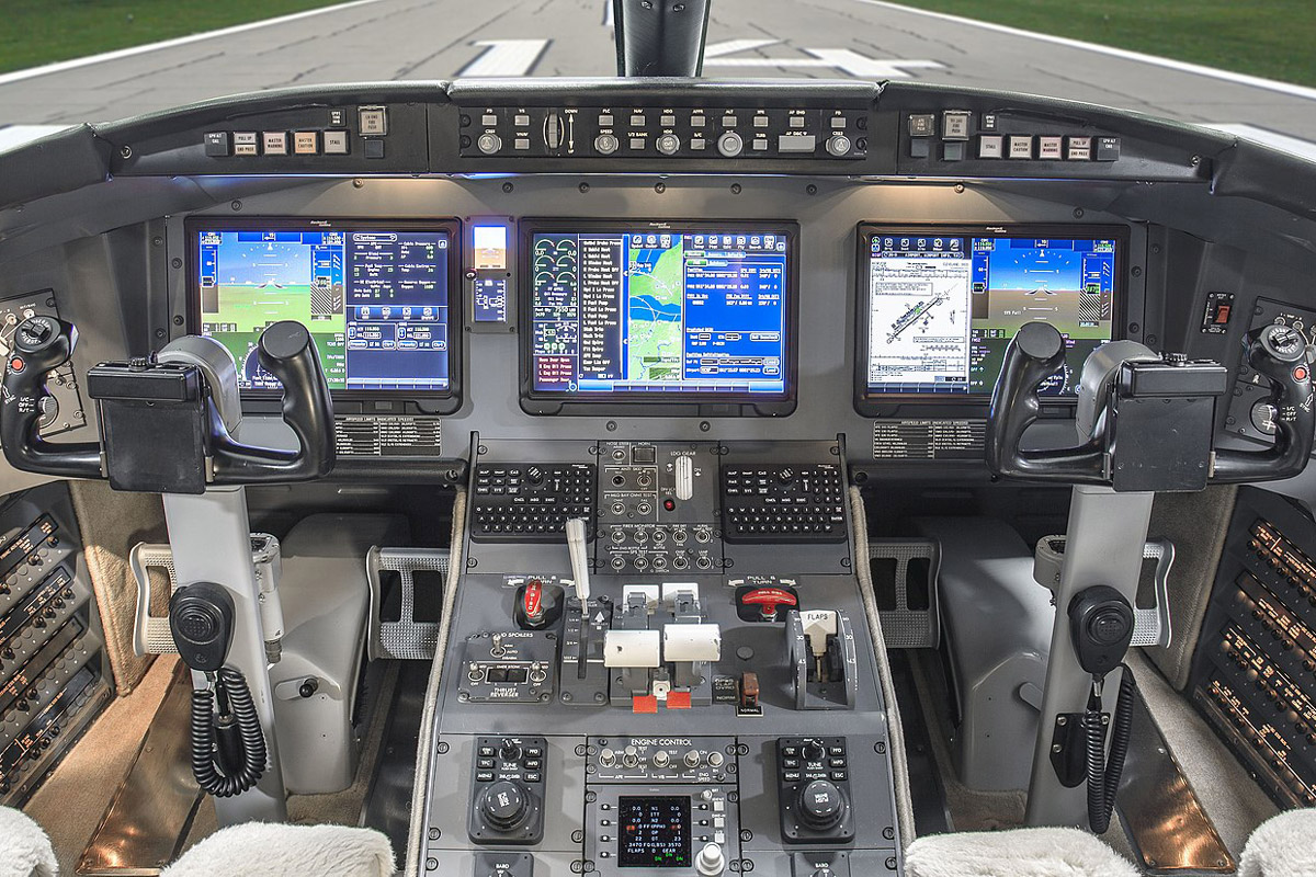 FAA Approves Nextant Aerospace Challenger 604 Fusion Software Version 2